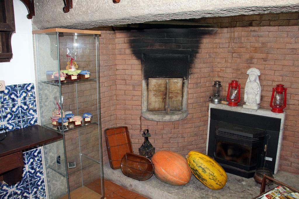 Casa Paz Do Outeiro Bed & Breakfast Paredes de Coura Exterior photo